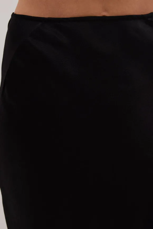 CHARLI BLACK SATIN MAXI SKIRT
