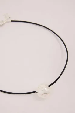 F+H SILVER HAMMERED BALL CHOKER