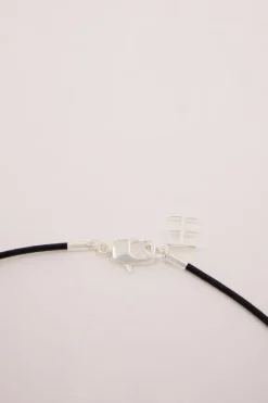 F+H SILVER HAMMERED BALL CHOKER