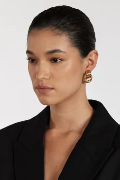 HEAVEN MAYHEM MINI KNOT GOLD EARRING