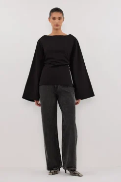 IVY BLACK LONG SLEEVE TOP
