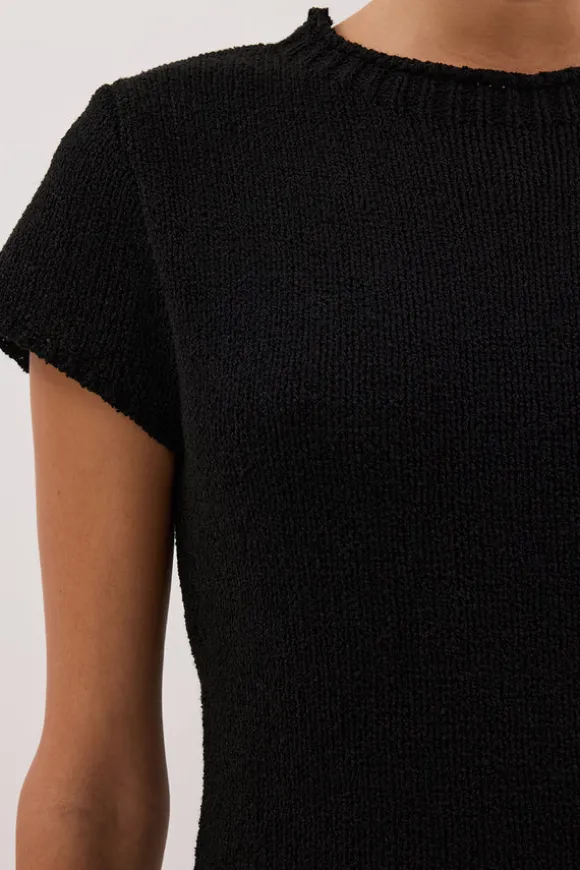 LEO BLACK KNIT TOP