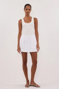 LINDSAY WHITE LINEN SKORT