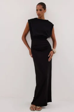 LIORA BLACK SLEEVELESS MAXI DRESS