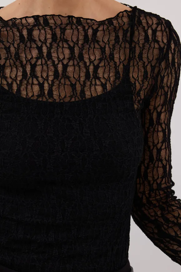 LIZZIE BLACK LACE LONG SLEEVE TOP