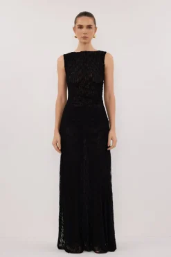 LIZZIE BLACK SLEEVELESS LACE TOP