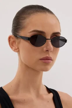 LUV LOU THE BOSTON BLACK SUNGLASSES