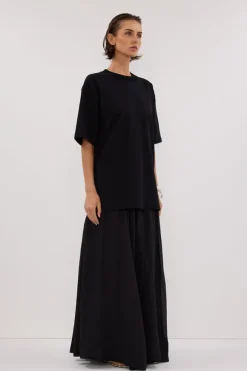 NOAH BLACK LONGLINE TEE