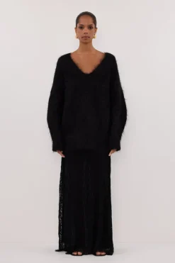 SALMA BLACK V NECK JUMPER