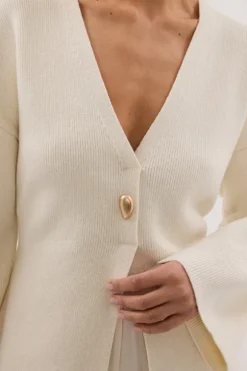 SCOUT CREAM LONG SLEEVE KNIT TOP