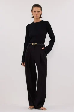 SYLVIA BLACK CREW KNIT TOP